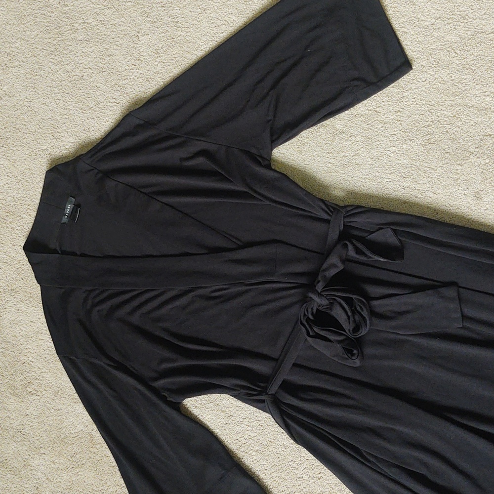 VGUC Natori black viscose comfy robe
